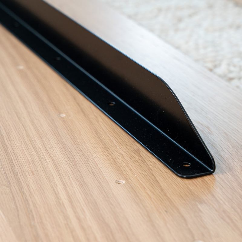 l-channel-detail-on-table-top-4000sq--a241c4f8.jpg
